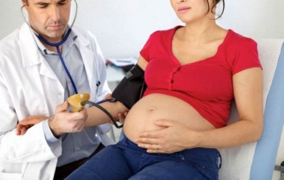 შვილებს ვყიდი, სხვა გზა არ მაქვს - დედის მძიმე ისტორია