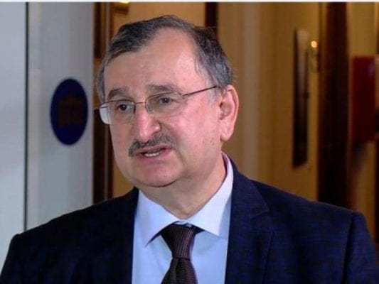 შეიძლება უცხოპლანეტელები გვიყურებენ და პარლამენტს მეტეორს ჩამოუგდებენ სიმბოლურად – რომან გოცირიძე