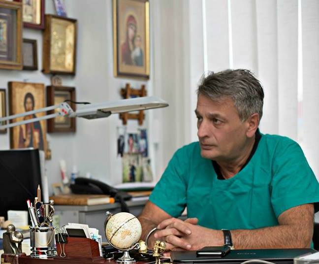 ვინ იქნება შემდეგი? – ცნობილმა უროლოგმა ექიმების მხარდასაჭერად 10 ათასი ლარი სამთავრობო ფონდში გადარიცხა