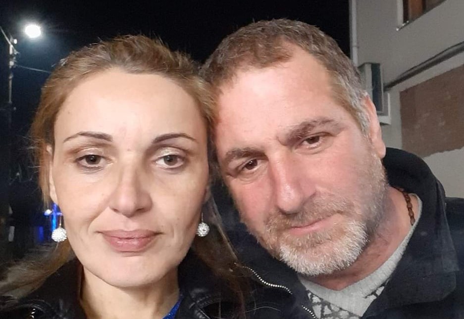 გეხვეწებით, აქ ნუ დამატოვებინებთ ცხედარს - ესპანეთში გარდაცვლილი ქალის მეუღლე