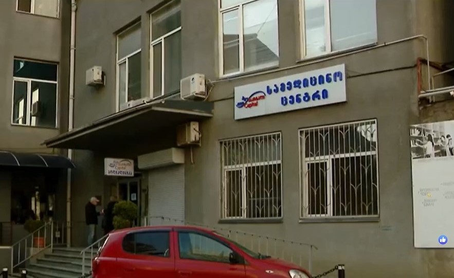 ვინ არის ქართველი ექიმი, რომელსაც კორონავირუსი დაუდგინდა