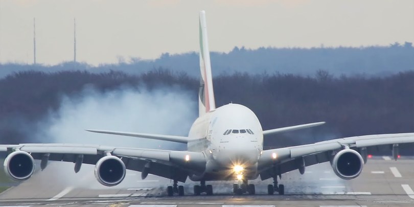 თვითმფრინავი აფრენიდან 5 წუთში რადარებიდან გაუჩინარდა – 2 წლის წინ იმავე რაიონში ანალოგიური შემთხვევა დაფიქსირდა (ინდონეზია)