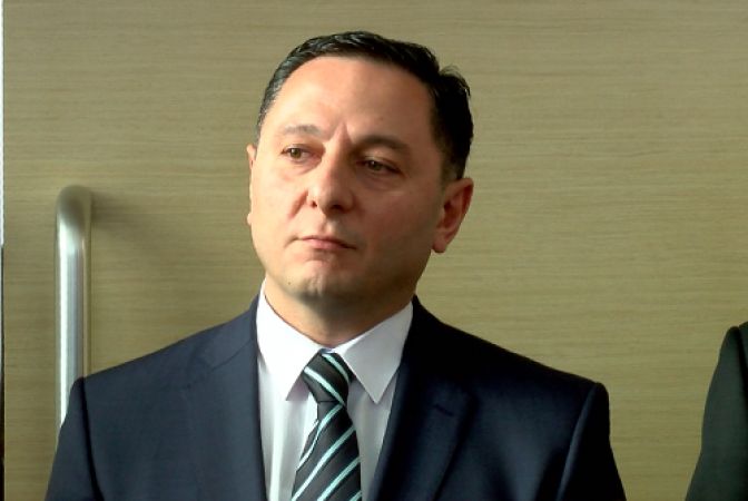 როდესაც ვდგებით ჩვენი მოქალაქეების უსაფრთხოების წინაშე, იმედი მაქვს ისინი თავადაც გაითვალისწინებენ რომ არ მოხდეს დიდი შეკრებები – გომელაური