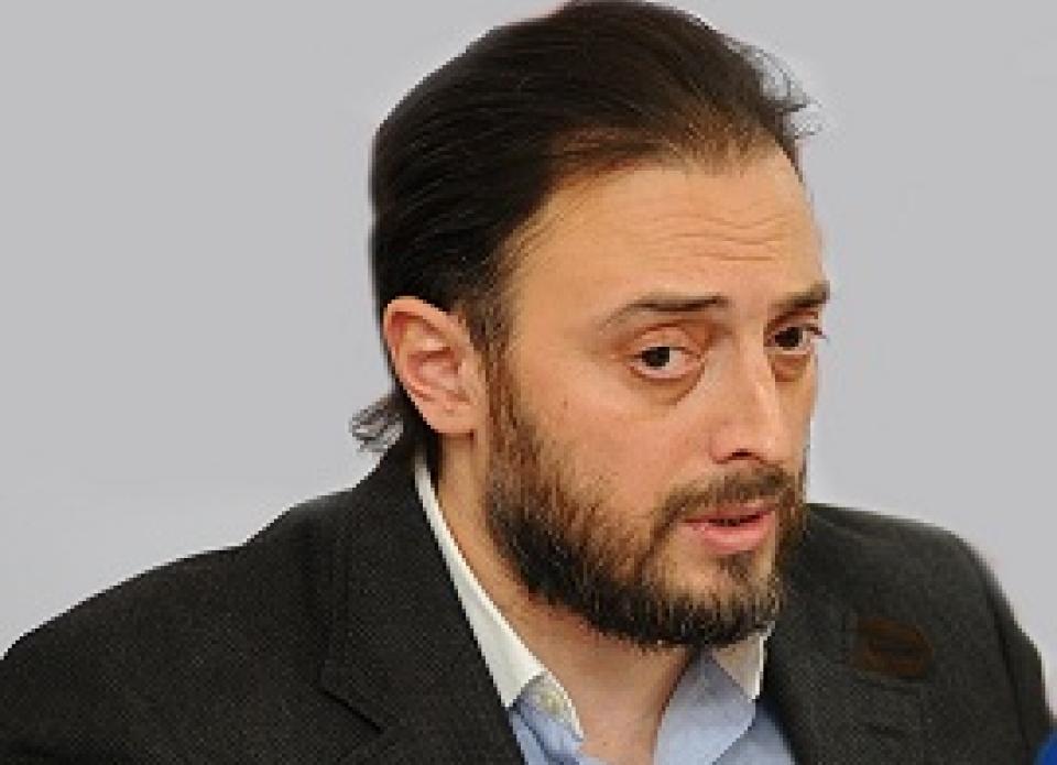 პირადად მე, ანგარიშზე უკვე შევიტანე 50 000 ლარი – ლევან ვასაძე ინფიცირებულთა დასახმარებლად ფულს აგროვებს