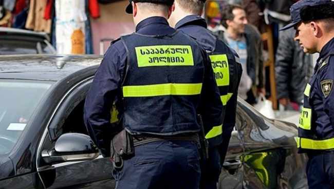 თვითიზოლაციაში მყოფ ადამიანებს შსს-ს წარმომადგენლები გააკონტროლებენ
