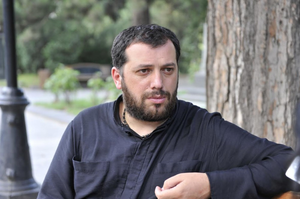 „ტაძრის რესტავრირება მიმდინარეობდა, აზერბაიჯანელი ახალგაზრდა ბიჭებიც იღებდნენ მონაწილეობას…” – პეტრე კოლხი ემოციურ ისტორიას იხსენებს