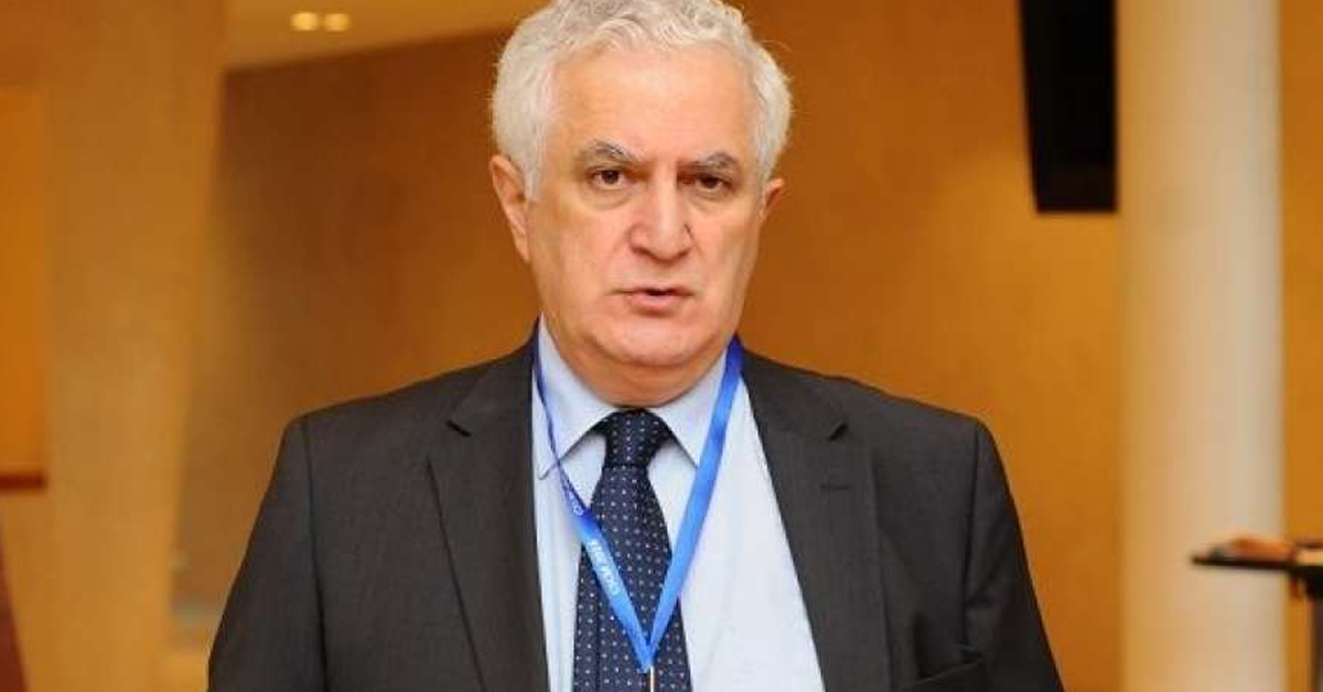 ამირან გამყრელიძე ხვალ „სინოფარმის“ ვაქცინით აიცრება