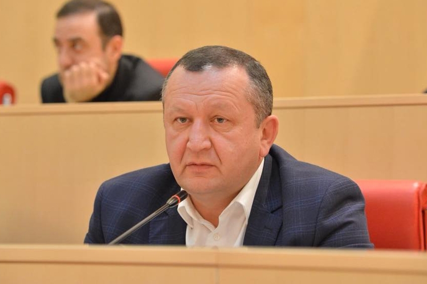 დავით ჭიჭინაძე საკონსტიტუციო ცვლილებებს მხარს არ დაუჭერს