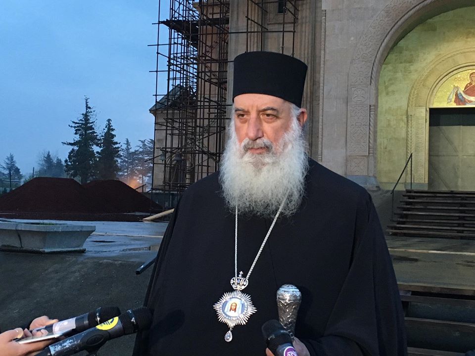 საგანგებო მდგომარეობა თუ ეხება ეკლესიას, მობრძანდნენ, ბევრნი ვართ – მეუფე გერასიმე