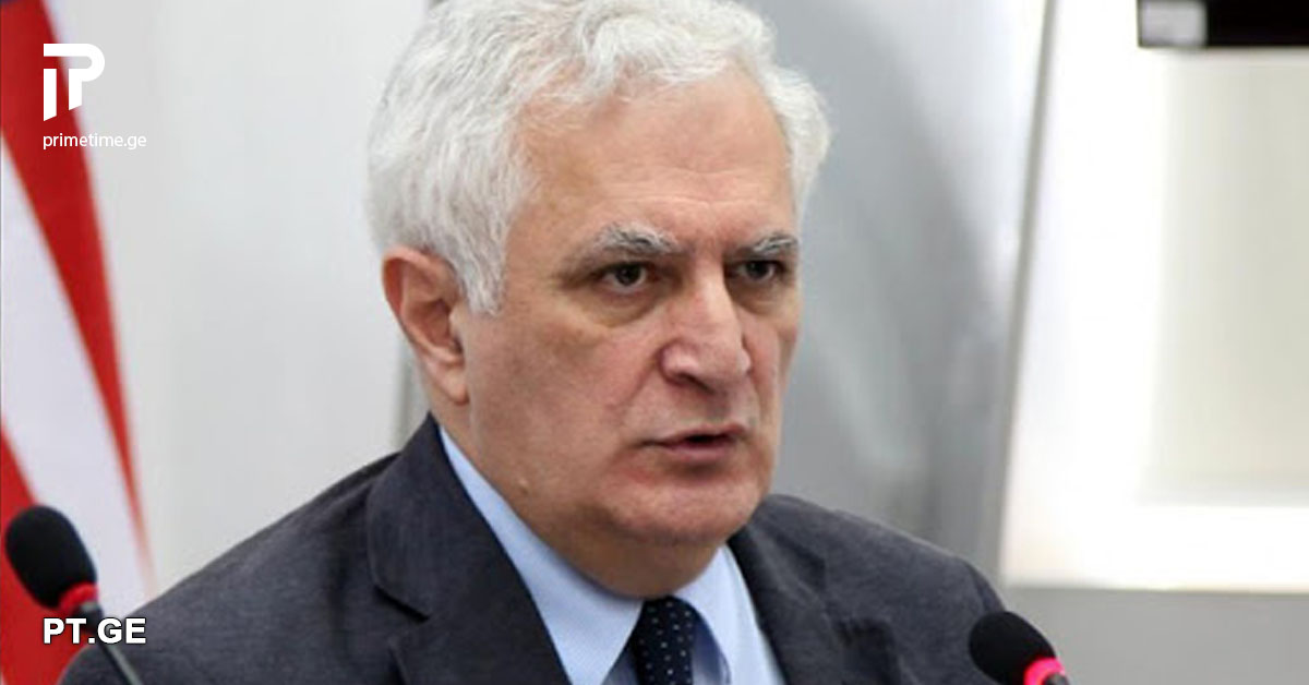 მეუფე იაკობს ვთხოვ, მეტად მორიდებული იყოს უფროს ადამიანებთან – ამირან გამყრელიძე