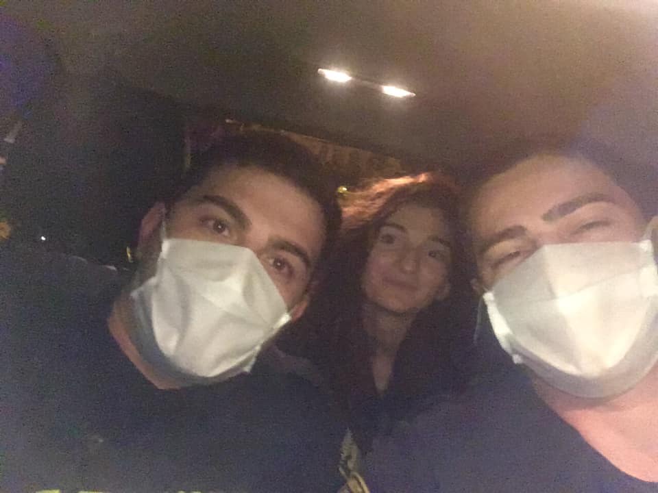 რომ არა ორი პატრული, ეს საღამო შეიძლება ცუდად დამმახსოვრებოდა – რას წერს ახალგაზრდა გოგო კომენდანტის საათზე და პატრულზე