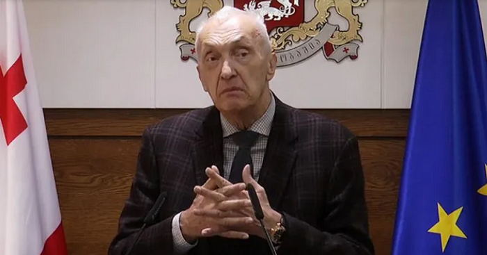 „დავიღალეთ, გვირჩევნია კოვიდით მოვკვდეთ ვიდრე შეზღუდვებით...“ - რას ამბობს თენგიზ ცერცვაძე
