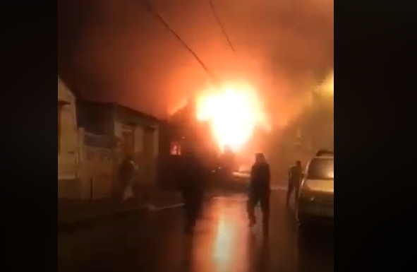 გურამიშვილის გამზირზე საცხოვრებელ სახლში ხანძარი გაჩნდა