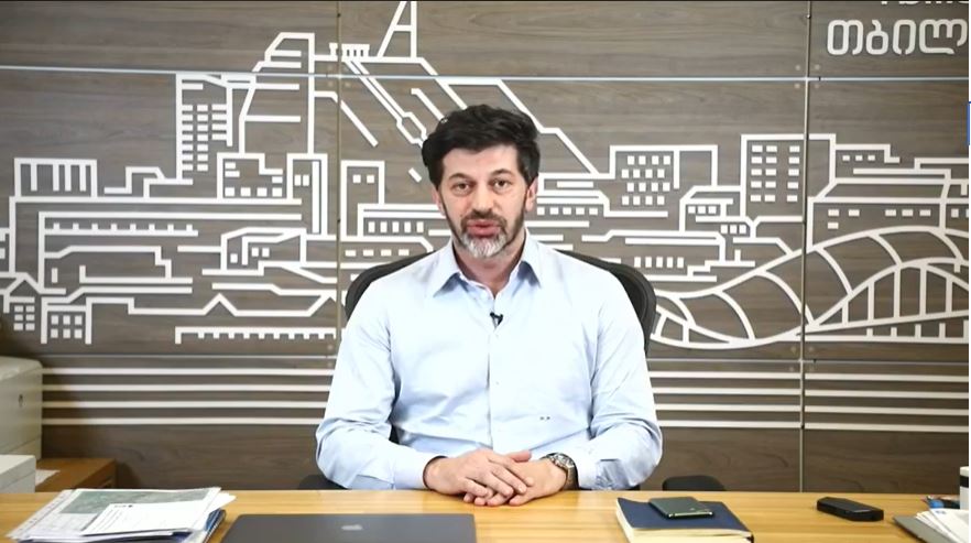 მიიღებენ თუ არა მიკროავტობუსების მძღოლები 300-ლარიან დახმარებას