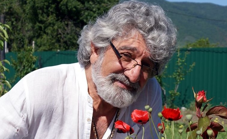 “ინსულტი გადავიტანე, ჩემი ქალაქიდან გაყვანა გახდა საჭირო…” – თემურ წიკლაური