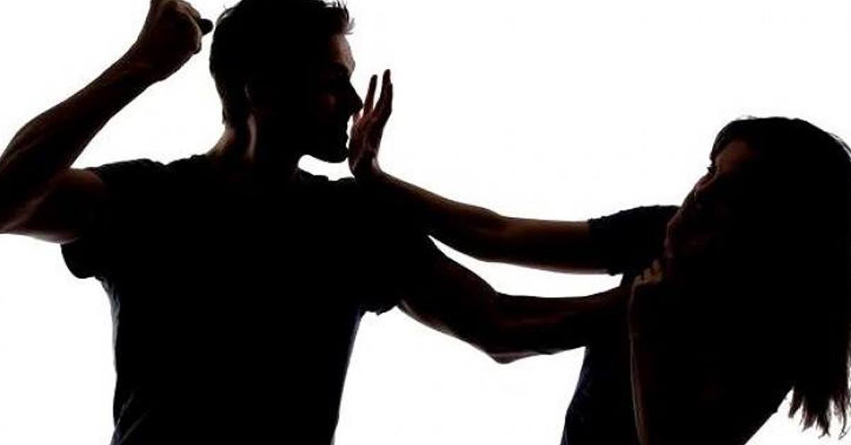 ბათუმში, მამაკაცმა შვილის თანადასწრებით, მეუღლეს სცემა და მოკვლით დაემუქრა