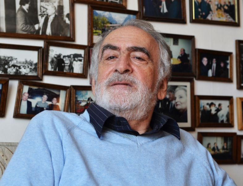 საზოგადოების რადარზე არათუ დიდხანს კაშკაში, დიდხანს ციმციმიც კი საშიშია – გელა ჩარკვიანი