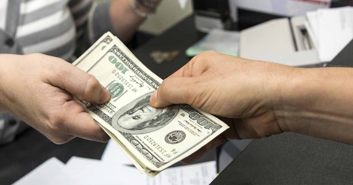 ეს უნდა იცოდეთ! ღირს თუ არა საბანკო ვალდებულების კიდევ სამი თვით გადავადება – სპეციალისტი გირჩევთ