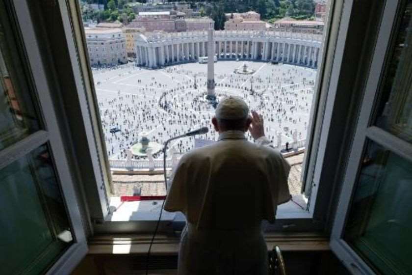 მნიშვნელოვანია, ადამიანების გადარჩენა და არა ფულის შენახვა – რომის პაპი