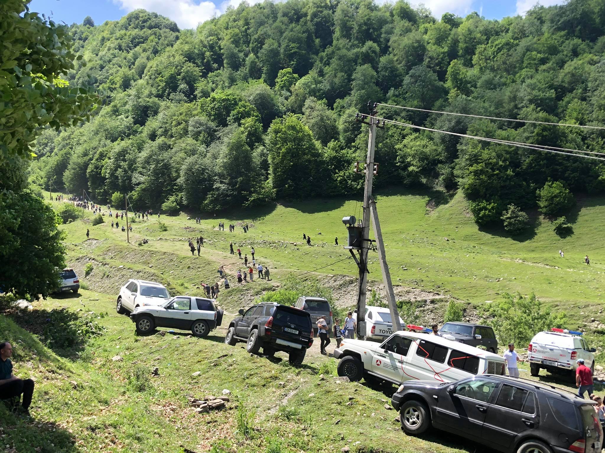 ერთი გარდაცვლილი და რამდენიმე დაშავებული – რა ხდება ლომისობის დღესასწაულზე