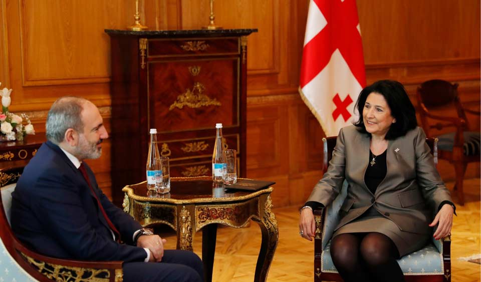 ვუსურვებ სწრაფ გამოჯანმრთელებას ნიკოლ ფაშინიანს - სალომე ზურაბიშვილი 