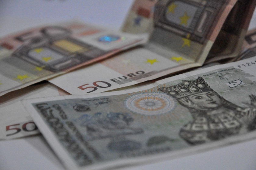 ლარი აშშ დოლართან მნიშვნელოვნად გამყარდა