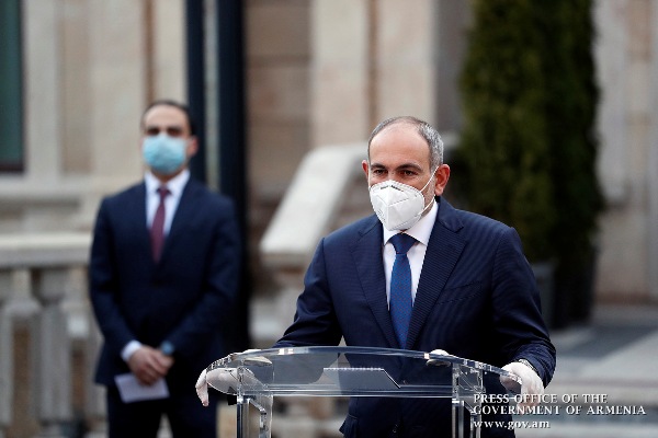 ფაშინიანის თქმით, სომხეთში COVID-19-ით ორი პაციენტი, რეანიმაციაში უადგილობის გამო გარდაიცვალა