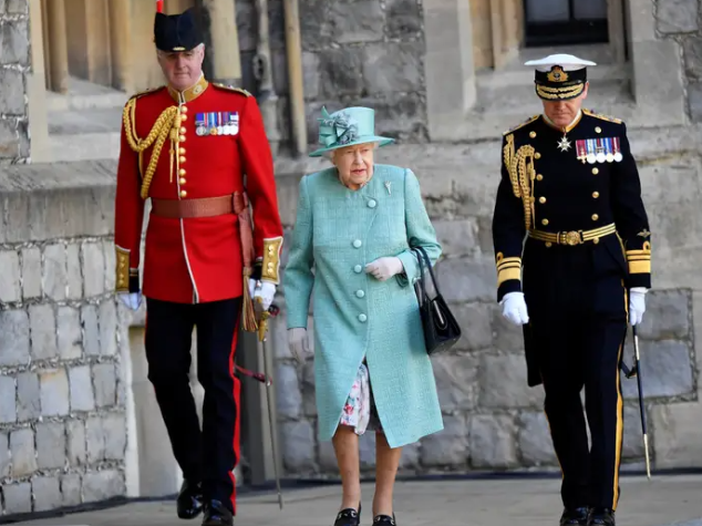 ელიზაბეტ მეორემ იუბილე მოკრძალებულად აღნიშნა