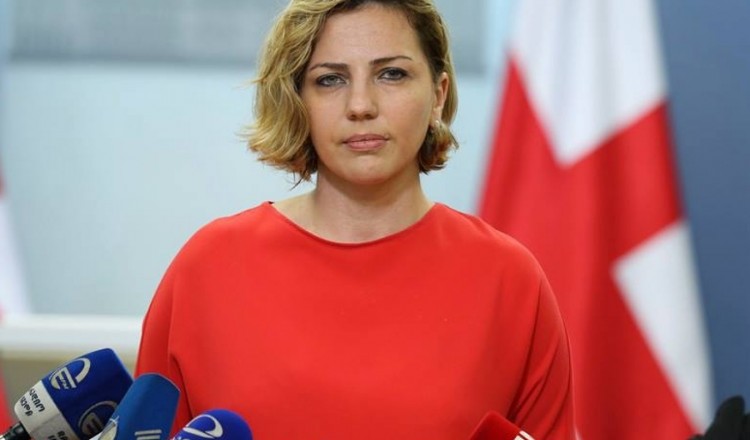 დატოვებს თუ არა ანა დოლიძე თანამდებობას