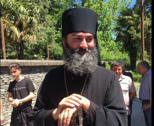 დაუჭერს თუ არა მეუფე გრიგოლ კაცია პეტრე ცაავასთვის წოდების ჩამორთმევას მხარს - მიტროპოლიტიის გადაწყვეტილება ცნობილია