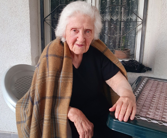 92 წლის ასაკშიც კი მზად ვარ ავადმყოფებს დავეხმარო! – ქართველი ექიმი, რომელმაც 300 ქალი ამშობიარა