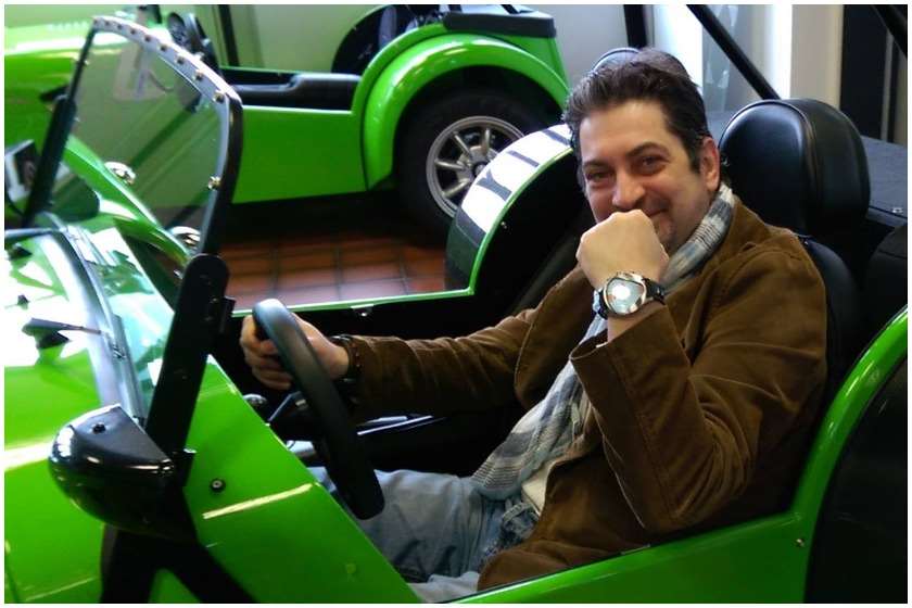 ოფიციალურად ნუ მაგინებინებთ თავს - ზვიად ციკოლია „ნაცმოძრაობას“