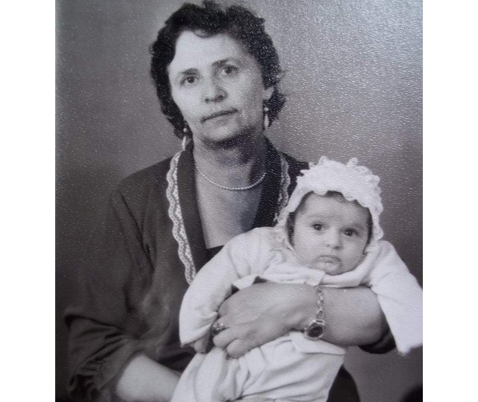 Exclusive: ძალიან მინდა დედა დავიბრუნო! - სამშობიაროდან 500 მანეთად გაყიდული გოგო დედას ეძებს