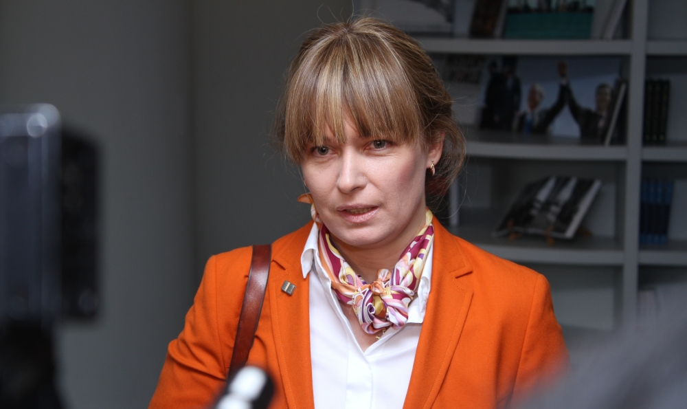 “თქვენ თვითონ შეაფასეთ” – სანდრა რულოვსი სააკაშვილის გადაწყვეტილებაზე