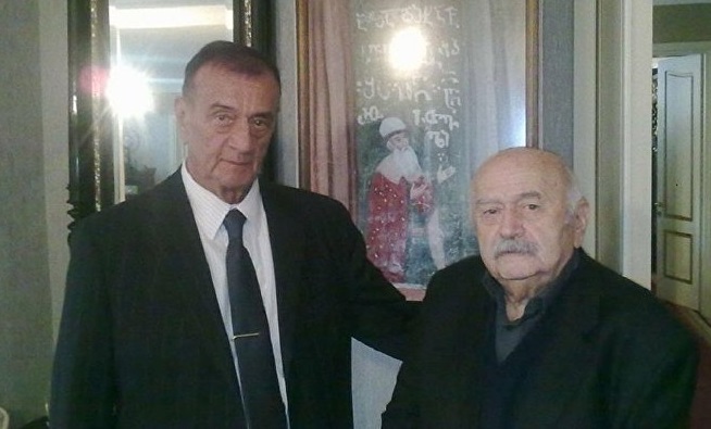 exclusive: რა ანდერძი დატოვა რეზო ჩხეიძემ ნუგზარ შარიასთან დაკავშირებით