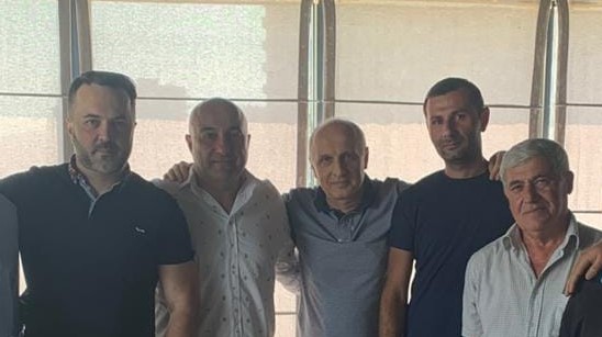 „პარტიის ხელმძღვანელებს ვხვდები“ – რა მიზნით შეხვდა კახა ოქრიაშვილი მერაბიშვილს
