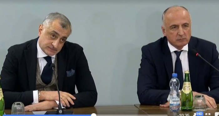 ხაზარაძის მიერ წარმოდგენილ „მუქარის წერილზე“ თითის ანაბეჭდი გიორგი გახარიას არ ეკუთვნის - პროკურატურა