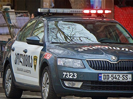 ქალმა უფროსთან რომანი გააბა... ქმარმა გადაუღო და დააშანტაჟა - რუსთაველი ცოლ-ქმრის სქემა გაშიფრეს