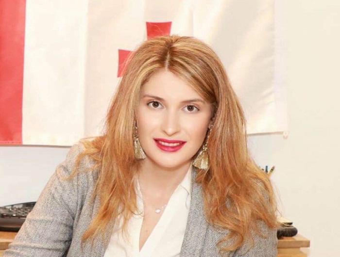 „პირი გამოირეცხეთ ყველამ, სანამ ჩვენზე რამეს იტყვით!“ – ქართველი ემიგრანტის ემოციური პოსტი