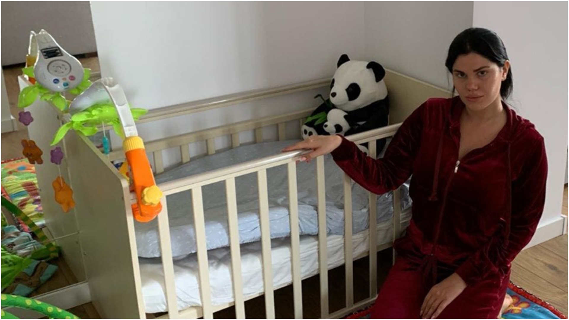 „პრაიმტაიმში“ გამოქვეყნებული სტატიის შემდეგ ყოფილმა მაღალჩინოსანმა ცოლს პროსტიტუციაში დასდო ბრალი და პოლიციაში უჩივლა