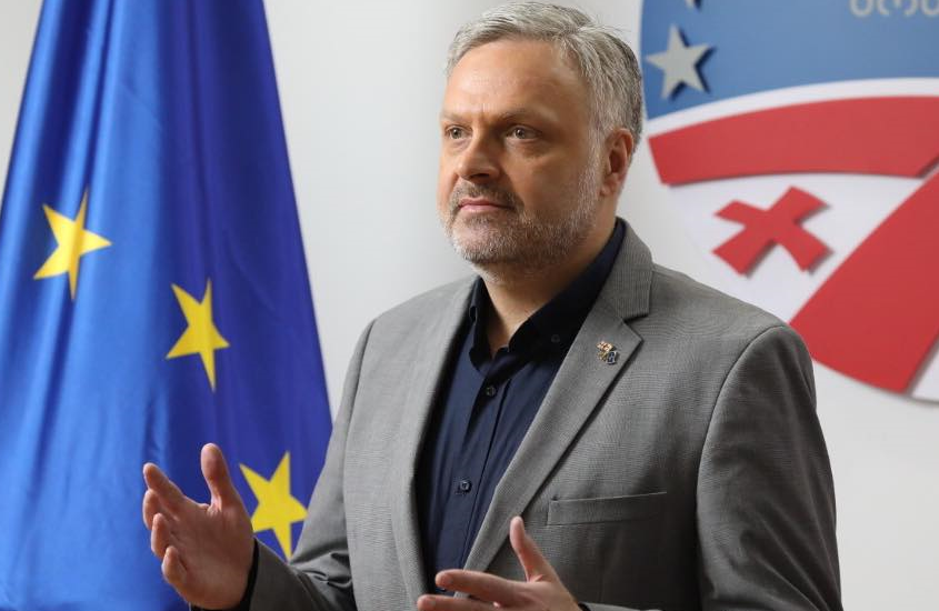 ამ გადაწყვეტილებამ დასავლეთთან დაგვაახლოვა - გია ბარამიძე დსთ-ში გაწევრიანებაზე
