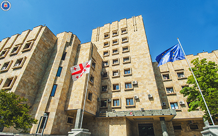 კასპის რაიონში მომხდარ განზრახ მკვლელობის საქმეზე ბრალდებულს პატიმრობა შეეფარდა