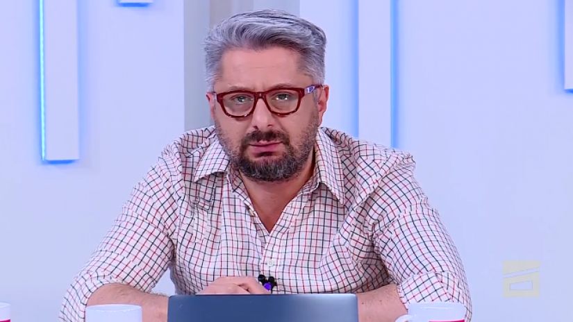 რა დაბადების დღეებს და ბულბულის იუბილეებს იხდით, მართლა ხომ არ გაკლიათ, თქვე რეგვენო იდიოტებო?! - ნიკა გვარამია 
