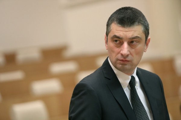 გიორგი გახარია ოპონენტებს წიგნის წაკითხვას, ან მათემატიკაში გავარჯიშებას ურჩევს