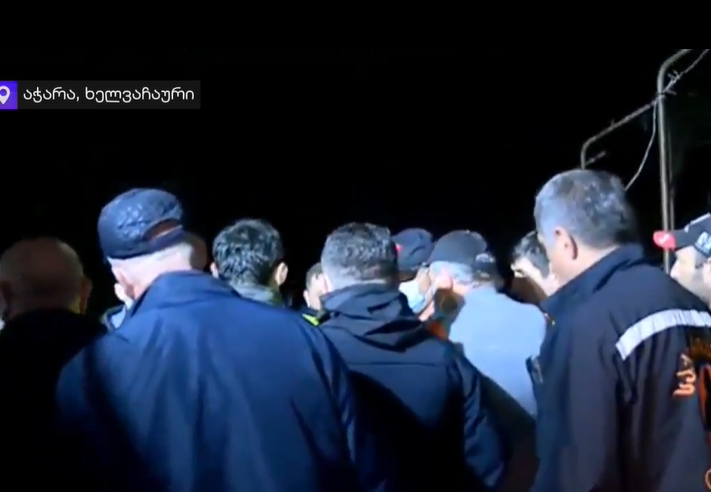 VIDEO: სახლში, რომელიც მეწყერმა წაიღო, არასრულწლოვანი იყო, ასევე ორი სტუმარი