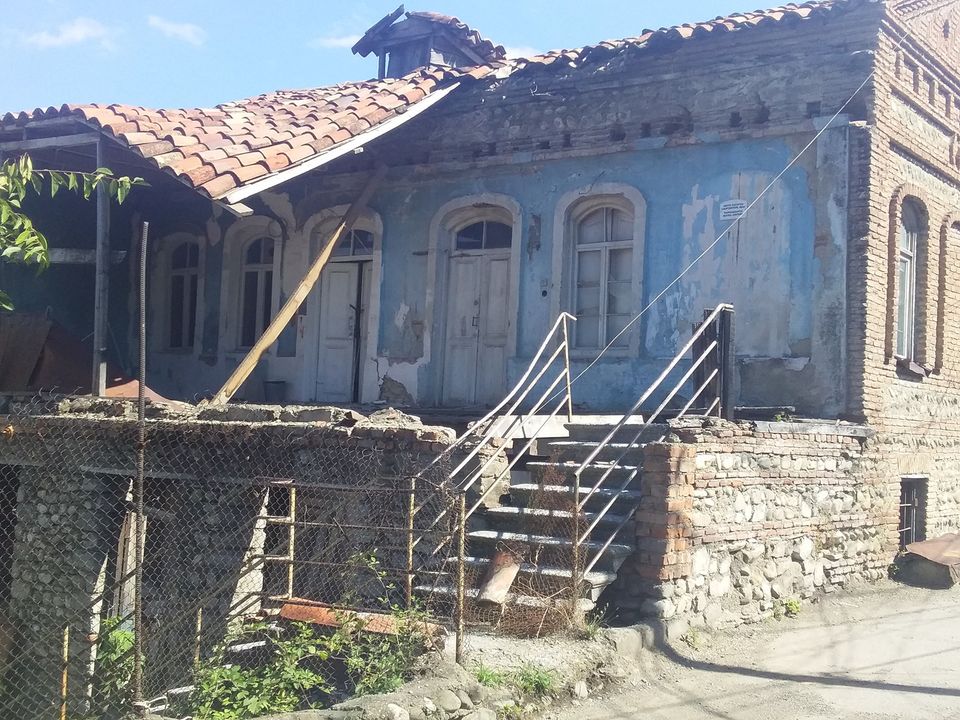 თელავში კულტურული მემკვიდრეობის ძეგლი ინგრევა