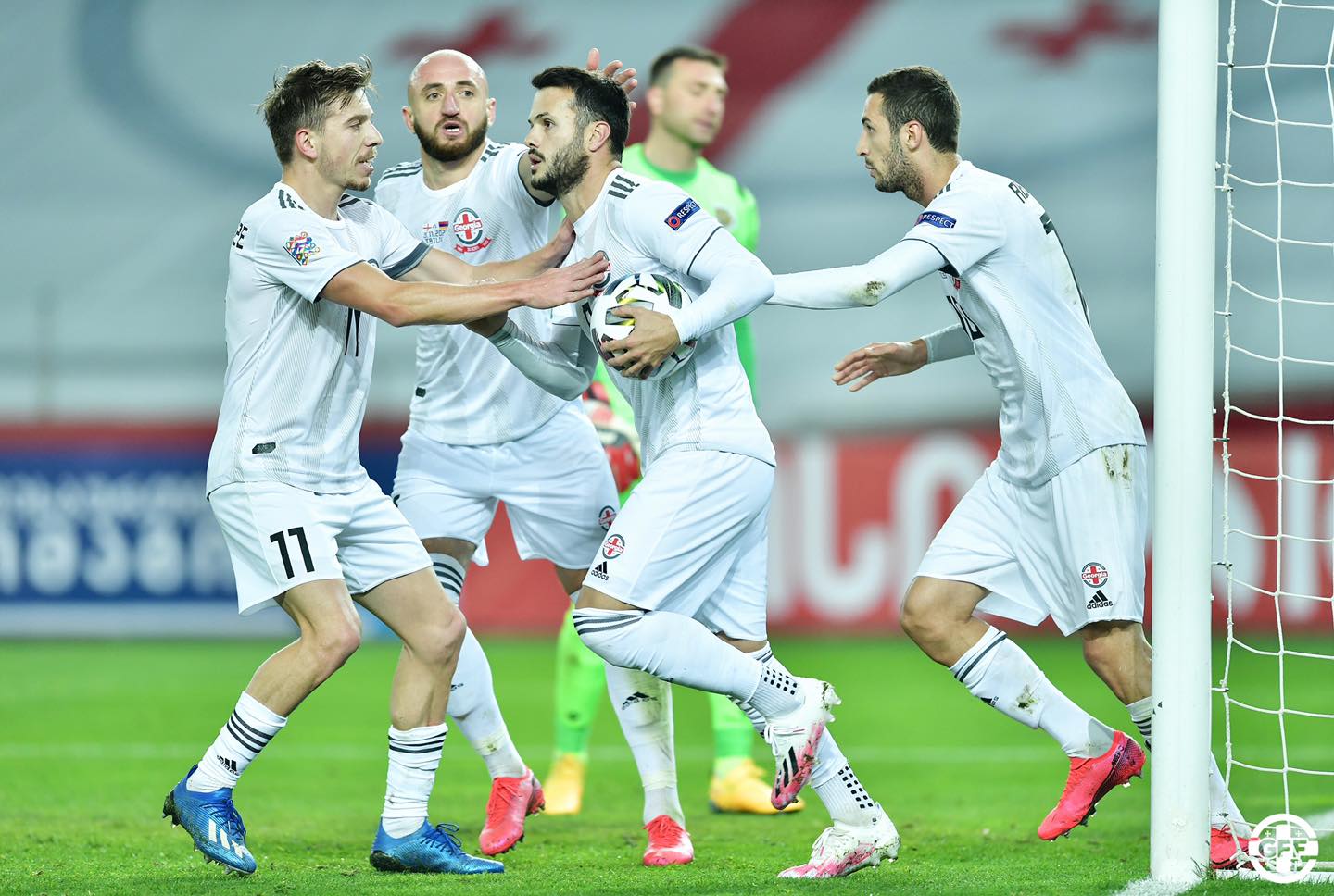 რა შანსები ეძლეოდა საქართველოს ნაკრებს სომხებზე გამარჯვების შემთხვევაში და რატომ იყო ეს მატჩი მნიშვნელოვანი