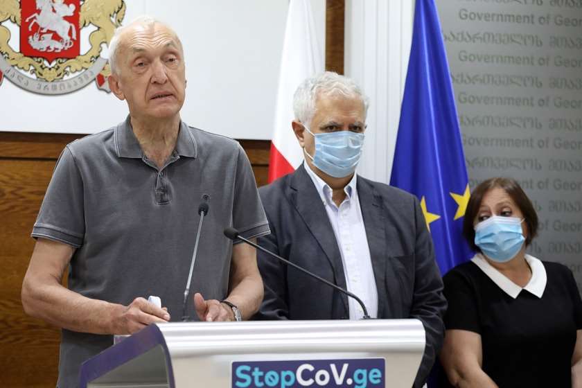 „რემდესივირის“ მიღება თავად გადაწყვიტა – გამყრელიძე თენგიზ ცერცვაძეზე