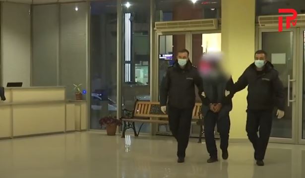 VIDEO: არასრულწლოვან მეზობელზე სექსუალური ძალადობისთვის 54 წლის მამაკაცი დააკავეს