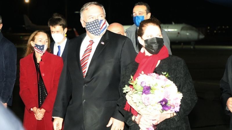 მაიკ მოპმეოს მეუღლე მართლმადიდებელი ქრისტიანია